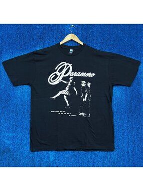 Paramore Self Titled Graphic T-Shirt Size Extra Large